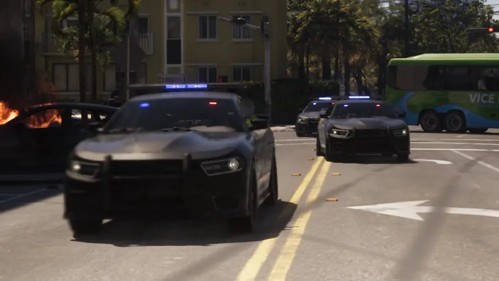 چندین Buffalo STX Pursuit متعلق به VBPD که جیسون، لوسیا و رائول را تعقیب میکنند.