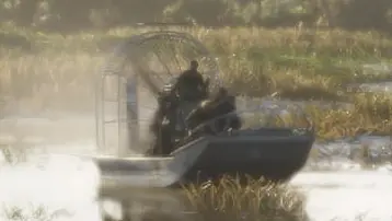 یک Airboat 09 متعلق به POACH در تصویر رسمی گراسریورز.